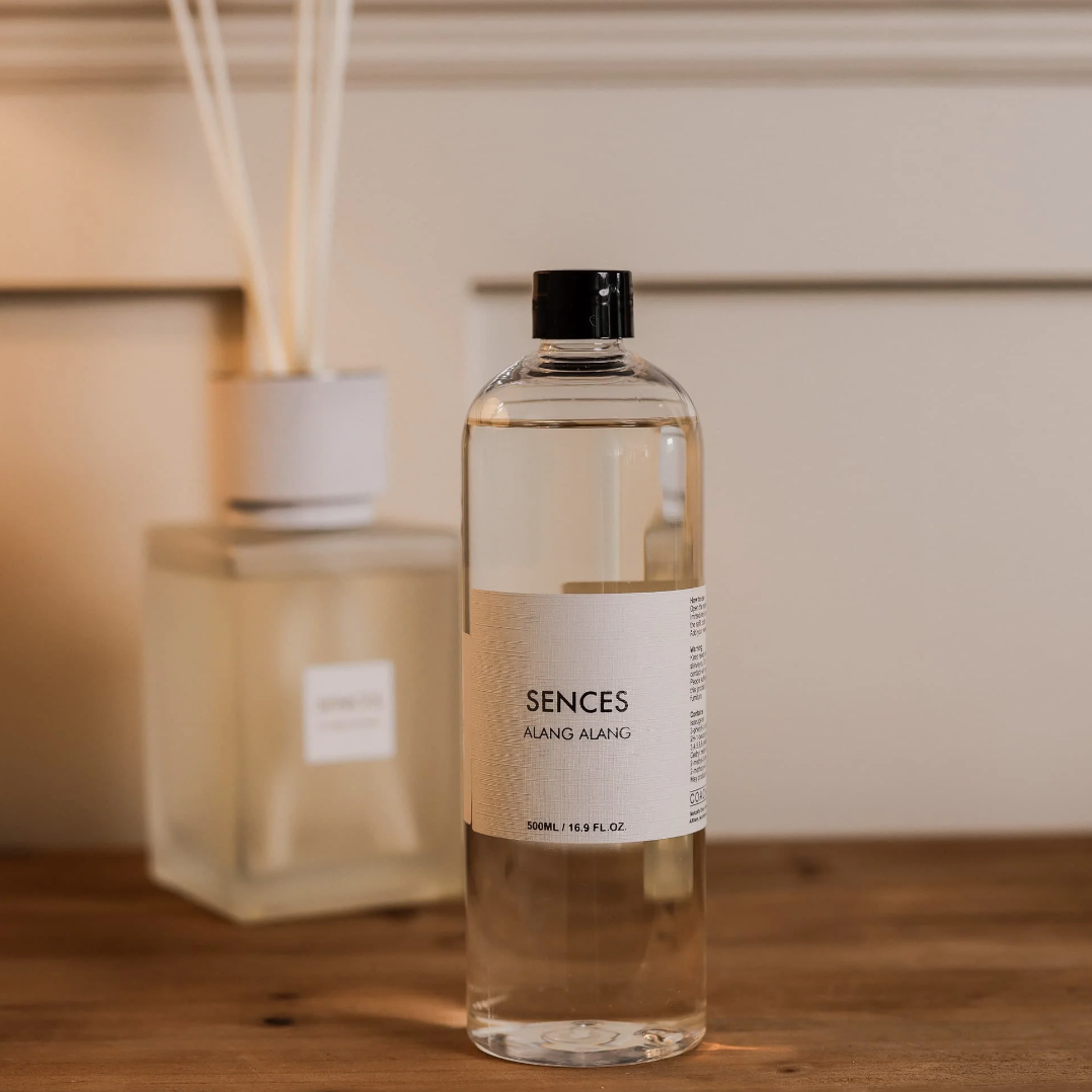 Sences Alang Alang White Christmas Gift Set diffuser refill.