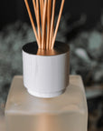 Sences Alang Alang White Extra Large Reed Diffuser neck and reed close up 
