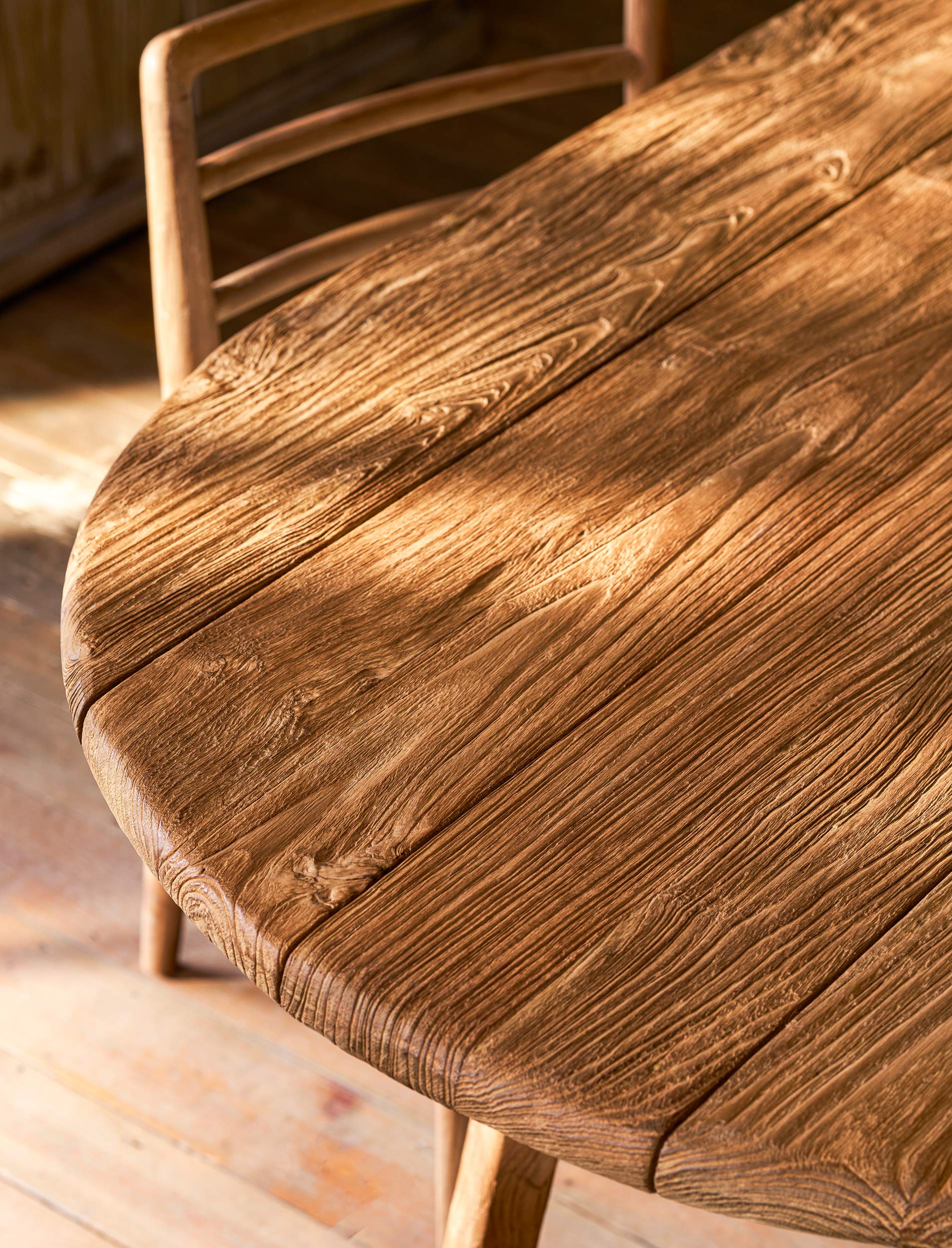 Hartwell Oval Dining Table