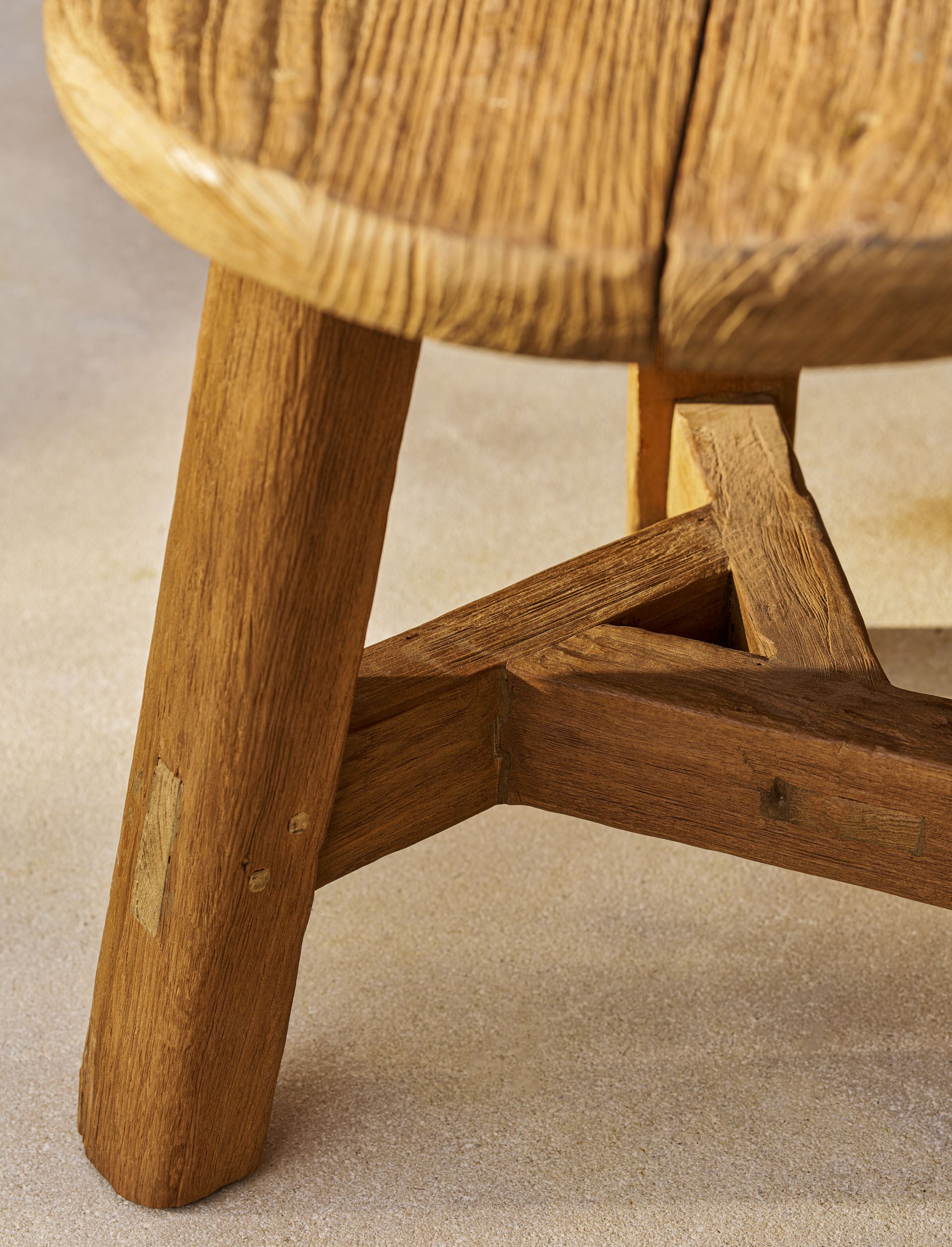 Hartwell Oval Dinning Bench