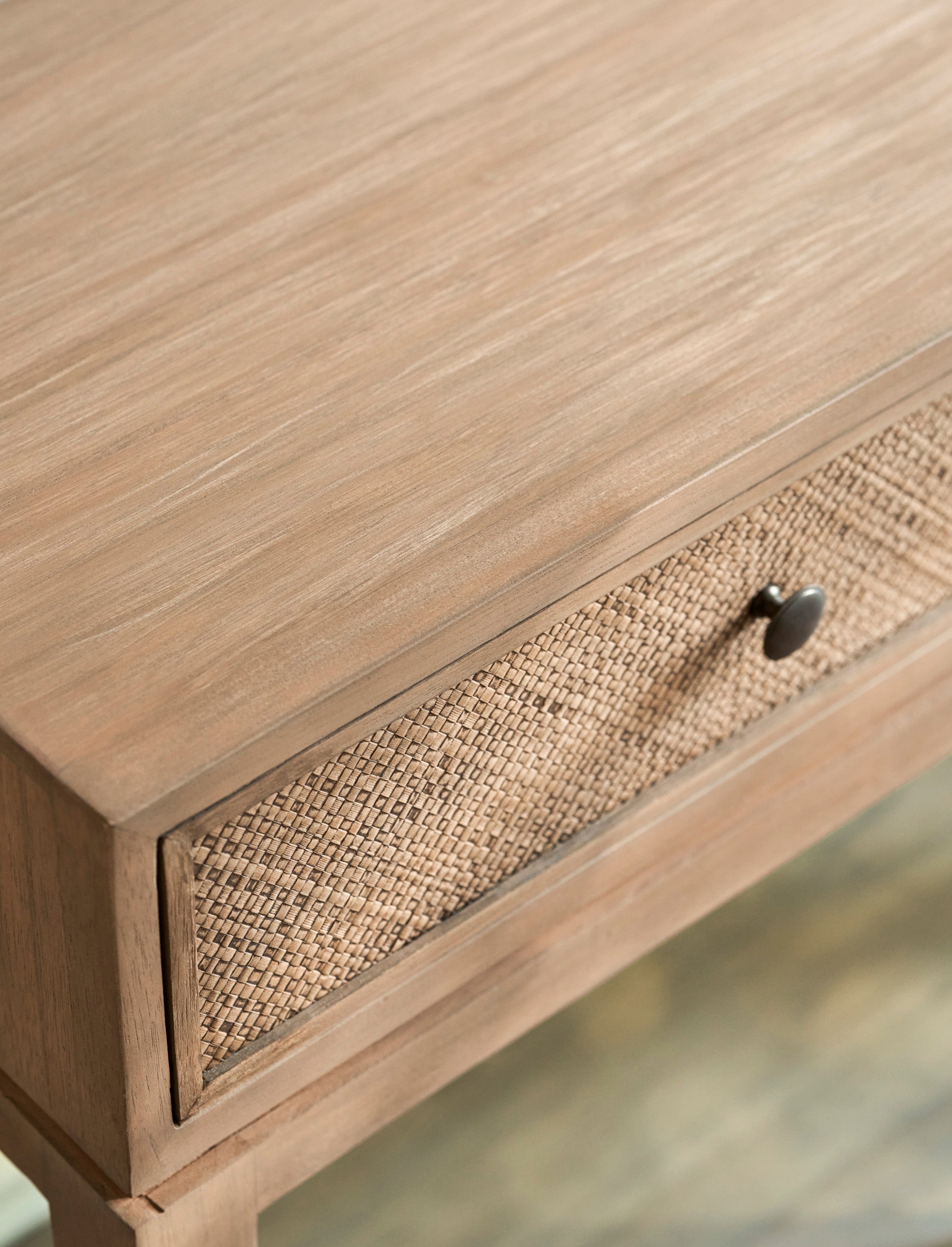 Linea Console Table