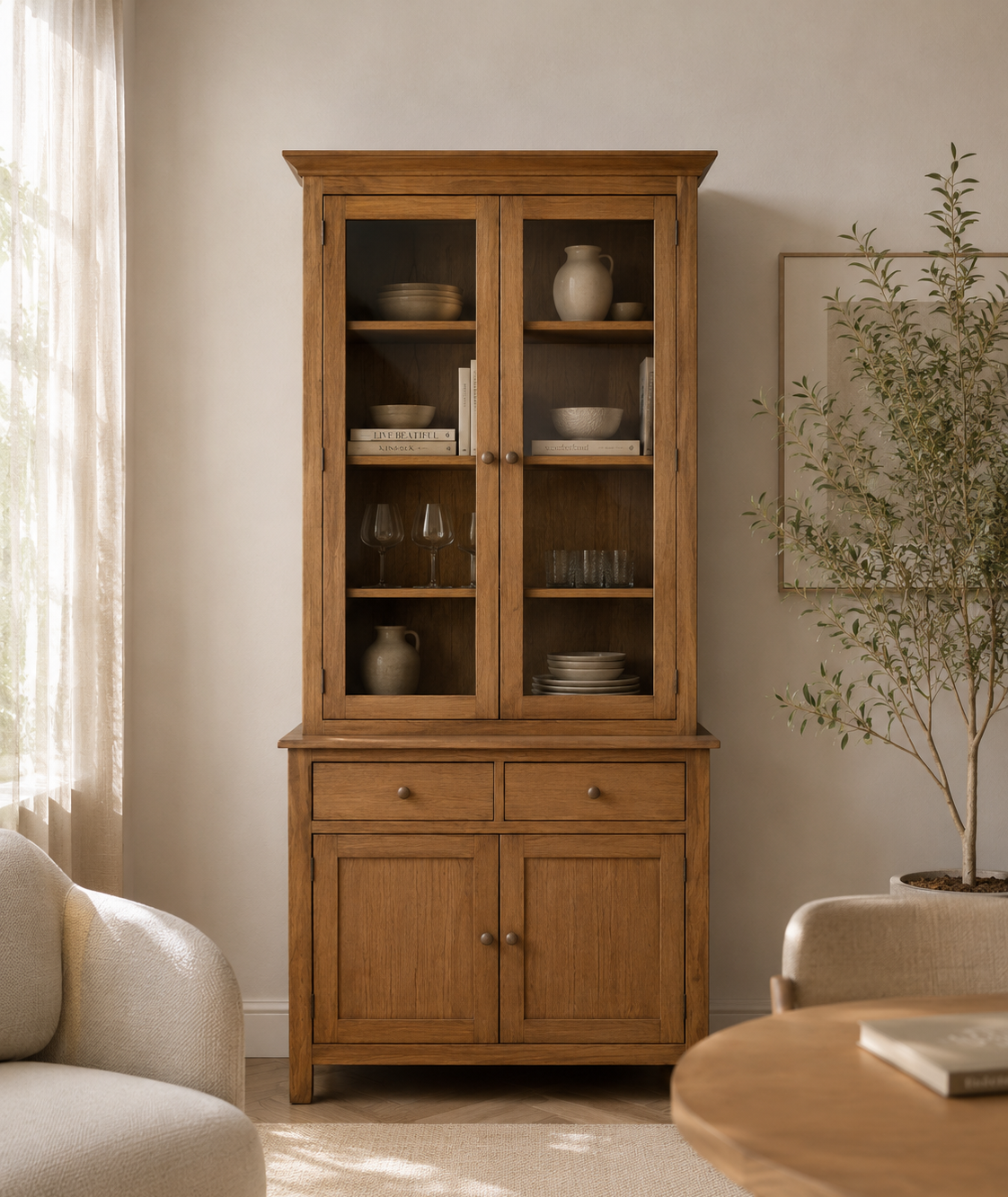 Luma Cabinet