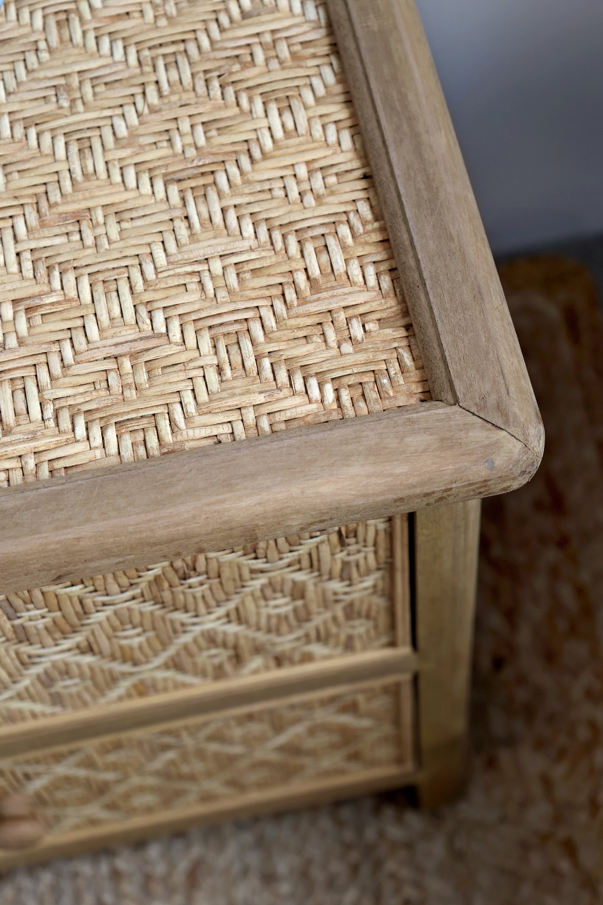 Noa Side Table