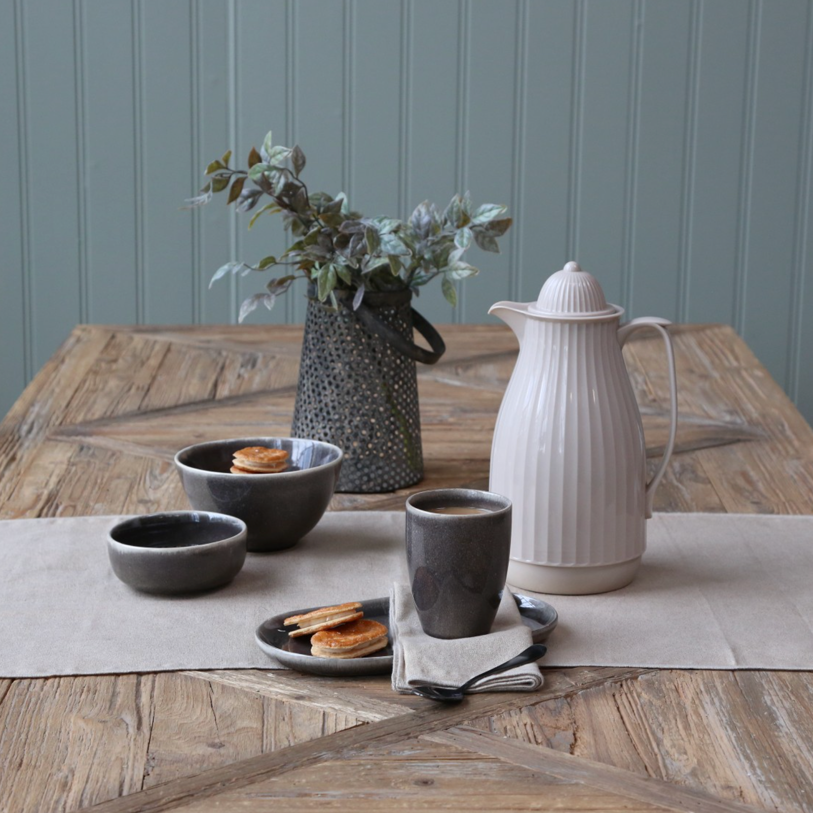 Reclaimed Wood Dining Table with breakfast set.