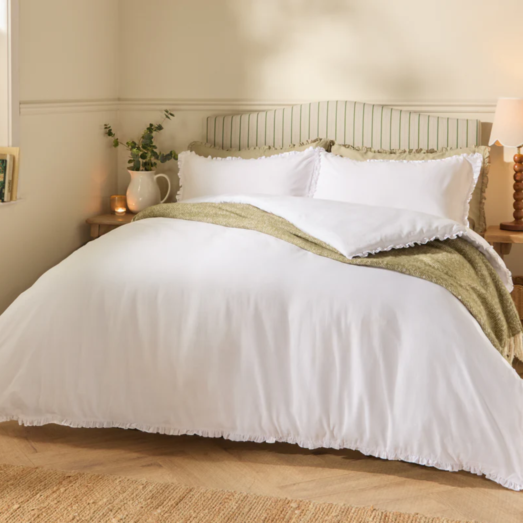 Tilly Cotton Ruffle Duvet Cover Set - White