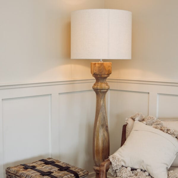 Light & Living Robbia Wood Floor Lamp