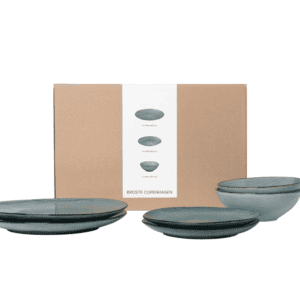 Transform your dining experience with the Nordic Sea Dinner Set for Two by Broste Copenhagen.This set includes two dinner plates, two side plates, and two bowls. 