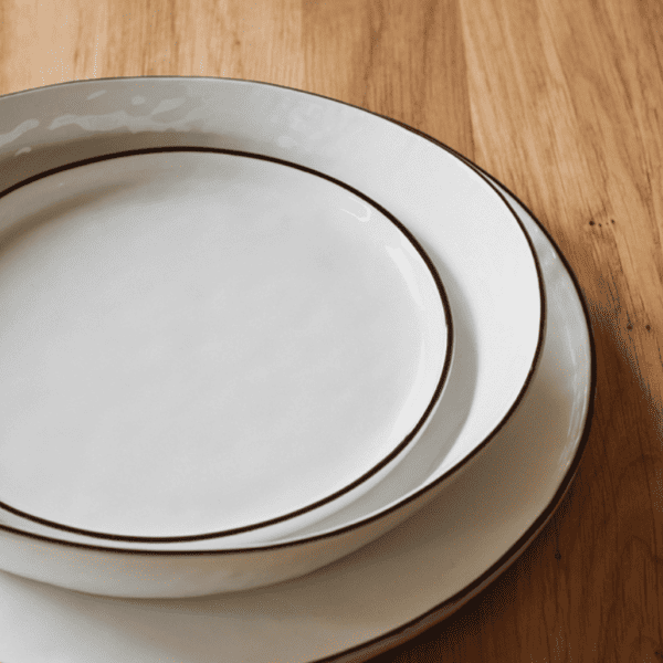 Transform your dining experience with the Salt Dinner Set for Four by Broste Copenhagen.This set includes four dinner plates, four side plates and four bowls. 