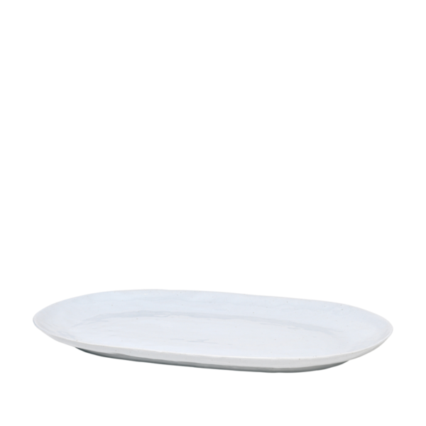 Stylish serving plate, perfect for everyday meals or specials occasions. Made from glazed porcelain and finished In a soft grey colour.