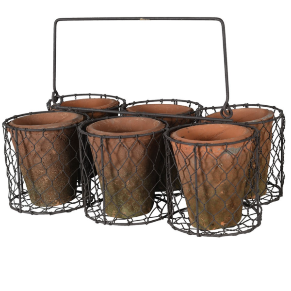This set includes six spacious pots neatly arranged in a convenient basket. Put this product to use by organizing your indoor plants with ease, creating a charming indoor garden display.