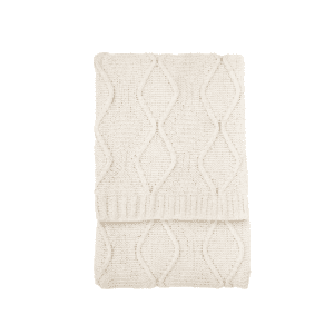 Super soft chunky cable knit diamond throw in cream with a rib knit border. This throw offers a cosy and rustic feel and is available in 2 colourways. Crafted in India.